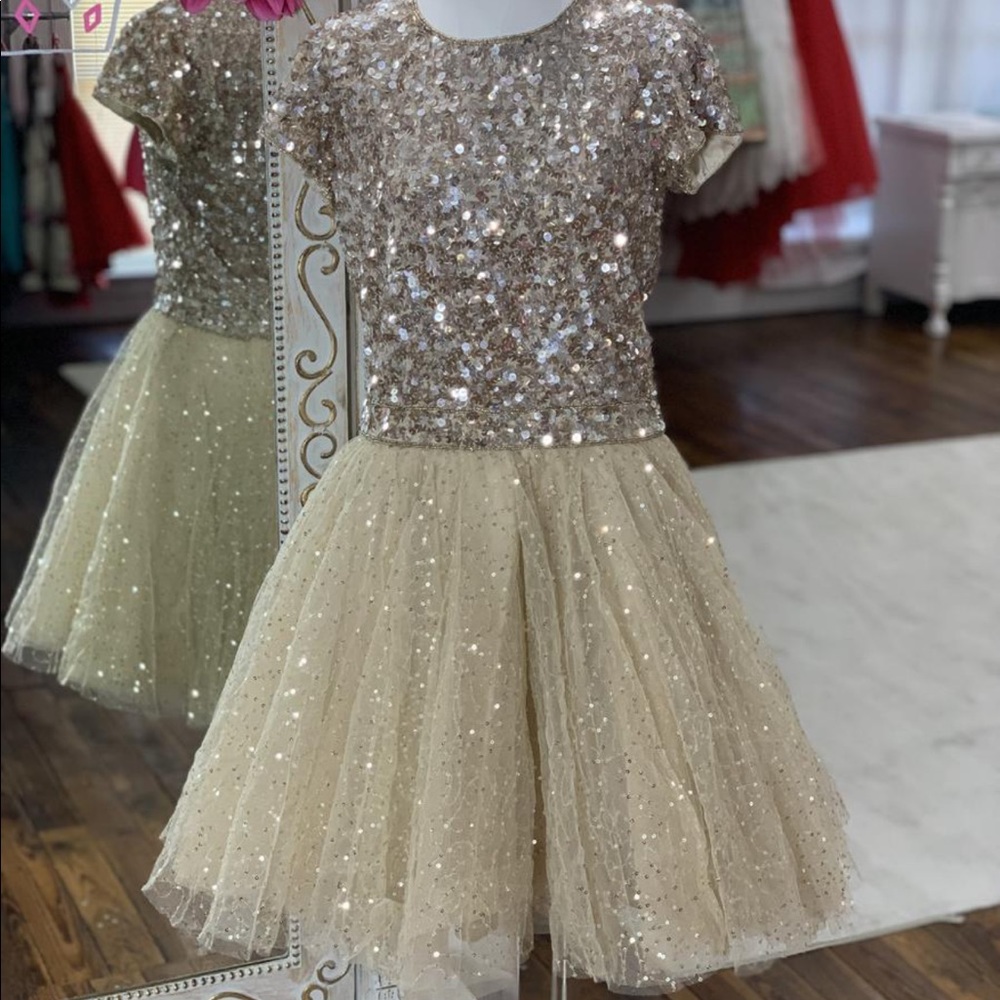 Sherri Hill Littles cocktail